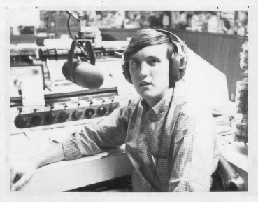 Rick Gary in the studio